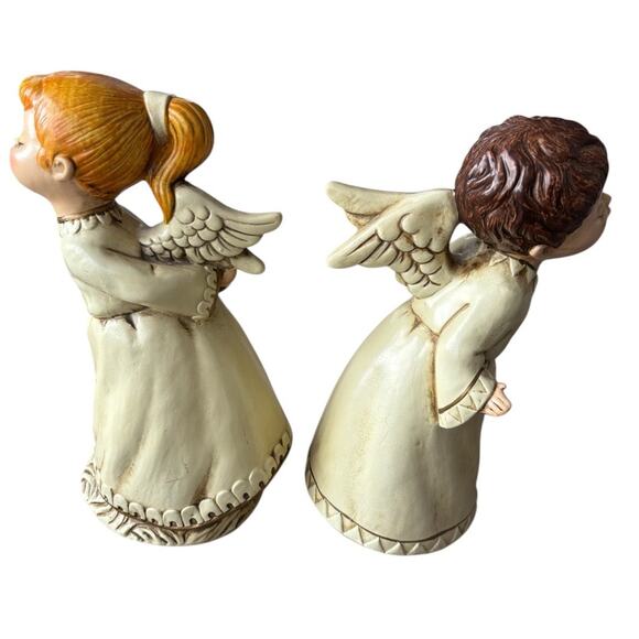 Vintage Kissing Angels 10” Japan Musical Holding Christmas Gifts Whimsical - Picture 5 of 7